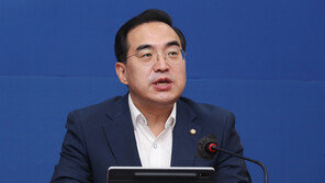 박홍근 “尹, 핵관에 핵관 더하는 인사가 무슨 쇄신인가”