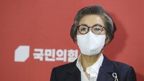 與 윤리위 “입장문, 李 겨냥 아냐” 이준석 “표현에 대한 규제”