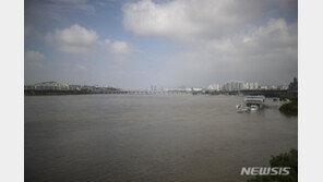 한강서 요트 타던 20대 실종…경찰, 사흘째 수색 중