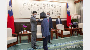 차이잉원 “中침략시 인·태 큰 충격”…日의원단 “용납 못해”