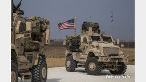 미군, 시리아서 이란 연계 반군 시설 추가 공습…4명 사망