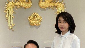 트위터에 尹대통령 부부 협박글 올라와…경찰 수사 착수