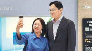 이재용, MZ직원에 제품 전략 보고받아… 수원 사업장 찾아 현장경영 보폭 넓히기 