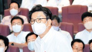 주호영 “정당자치 훼손, 법적 조치”… 권성동이 ‘비대위장 직대’ 맡을 듯 