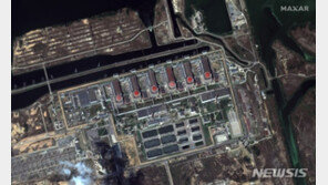 우크라 자포리자 원전 운영사 “러군 포격으로 방사성 물질 누출 위험”