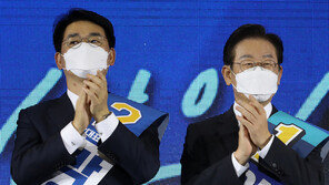 당 대표 당선 예약한 이재명…민주 전당대회 남은 관전포인트는