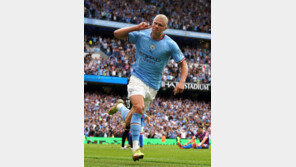 19분 사이 해트트릭 홀란, 득점선두 올라