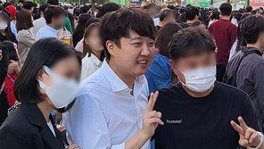 이준석 “가처분 한방 더 맞아야” 새 비대위 견제구 