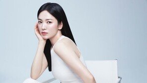 송혜교, 이응복 ‘자백의 대가’ 출연…한소희 합류