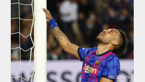 바르셀로나 오바메양, 집에 무장강도 침입…보석 훔쳐 달아나