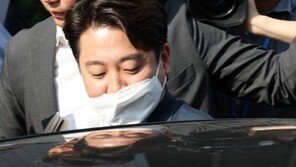 정미경 “가처분 인용시 대표 사퇴한다고 했다”…이준석 “8월초 얘기를”