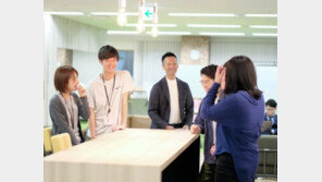 日청년들, 여러 기업 IT 업무 겸임하는 ‘공유 사원’ 근무 확산