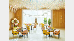 루이비통·구찌·디올 ‘먹는’ MZ세대…명품 브랜드 레스토랑 잇따라