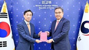 박진, 유엔외교 독립패널 접견…“국제적 연대와 협력 중요”