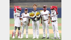 롯데 이대호, 고척돔과 작별…은퇴투어 반환점