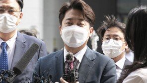 이준석, 윤핵관 ‘2선 후퇴론’에 “위장거세쇼…시킨 사람 있을 것”