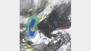 초강력 태풍 힌남노, 추석 앞두고 상륙 전망…184㎞/h 강풍 한반도 할퀸다