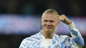 EPL 접수한 ‘괴물’ 홀란…2경기 연속 해트트릭, 데뷔 5경기 9골 신기록