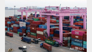 무역수지 5개월 연속 적자 늪…반도체 수출 26개월 만에 역성장