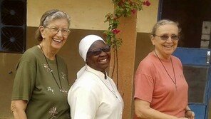 美 83세 수녀, 서아프리카서 납치됐다 5개월 만에 풀려나