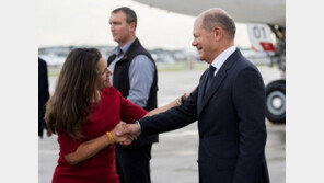 美 ‘전기차 보조금’법에…日은 美공장 추가투자, 獨은 광물 확보