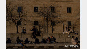 스페인, 300㎞ 이내 기차 승차권 무료 제공…“생활비 부담 덜자”