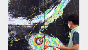 “‘매미’보다 강할수도”…역대 최강 ‘힌남노’ 6일 부산-경남 해안 상륙할듯
