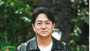 ‘90년대 최고스타’ 김찬우, 장가간다…15세 연하 연인과 오늘 결혼식