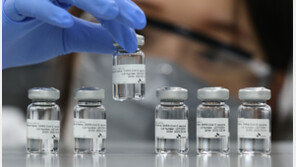 오늘부터 국산 1호 코로나 백신 접종…청소년 노바백스 허용