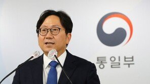 ‘힌남노’ 대비 나선 통일부 “北에 댐 방류시 사전통보 요청…응답 없어”