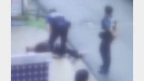 심정지 남성 두고…사진찍고 신분증 찾다 골든타임 놓친 경찰