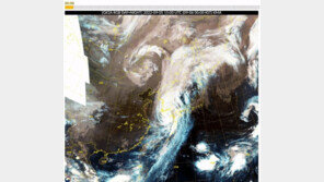 힌남노, 역대 최강세기 통영상륙 초임박…창원→부산→포항 할퀸다