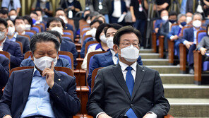 이재명, 검찰 불출석…"서면 답변 제출해 나갈 이유 없다"