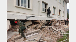 中 쓰촨 규모 6.8 지진… 최소 65명 숨져