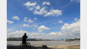 [날씨] 태풍 소멸 후 맑은 가을 하늘…‘15도 일교차’ 조심(종합)