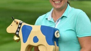 40세 워킹맘 골퍼 리즈 영, 데뷔 14년 만에 첫 우승