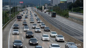 연휴 마지막 날, 귀경 고속도로 혼잡…오후 3~4시 절정