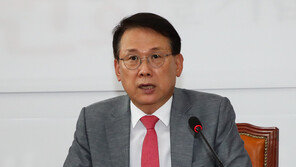 與, 정진석 지명 ‘6명 비대위원’ 임명안 상전위서 의결