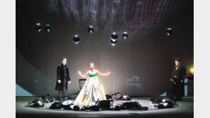 뉴욕의 ‘줄리엣’, 한복 드레스 입은 ‘올랭피아’