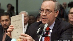 클린턴 탄핵 ‘저승사자’ 케네스 스타 별세…향년 76세