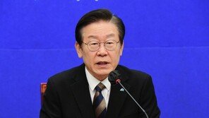 ‘성남FC 의혹’ 檢송치에…이재명 “경찰에 물어보라, 왜 뒤집혔는지”