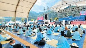 한복 입고 치른 전국한시백일장