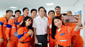 ‘복권 한달’ 이재용 광폭 행보…M&A·회장취임·조직개편 ‘주목’