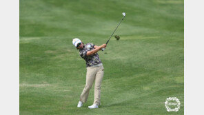 난코스서 생애 첫 홀인원…정윤지 “안마의자 유용하게 쓸게요”