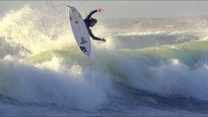 파도를 즐기는 한국 챔피언들…ISA 세계서핑선수권 대회 참가 