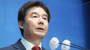 이용호 “원내대표 임기 한정 지을 필요 없어…중간 평가 받겠다”