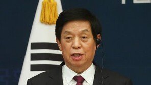 리잔수, 尹대통령에 “韓·中 관계, 민감한 문제 잘 처리하는 것이 중요”