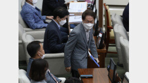 조희연 “학교 밖 학생까진 교육청이 지원해야…현행 체계 모순적”