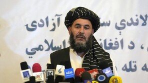 탈레반 억류 미국인, 탈레반 마약왕과 포로교환으로 석방돼