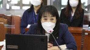 성형외과 의사 58% 증가할때 산부인과는 12%만 늘었다